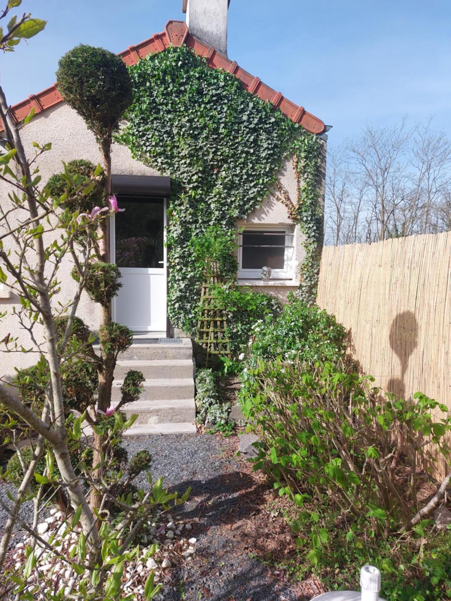 La Douceur De Vivre Villa Gilly-sur-Loire Bagian luar foto